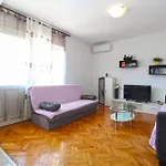 Apartamento Ivanka 1056 Pula