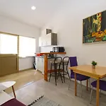 Apartamento Ivanka 1056 *