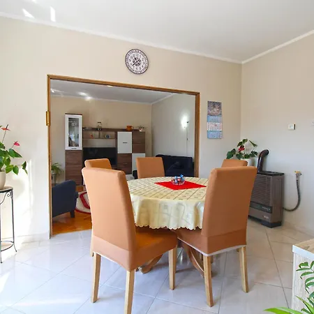 Apartamento Ivanka 1056