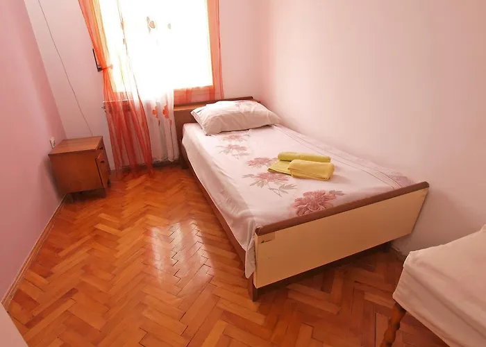 Apartment Ivanka 1056 Pula