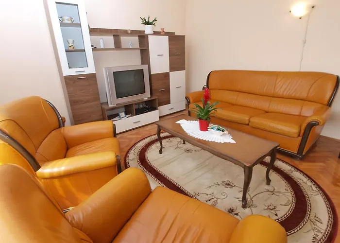 Ivanka 1056 Apartman *