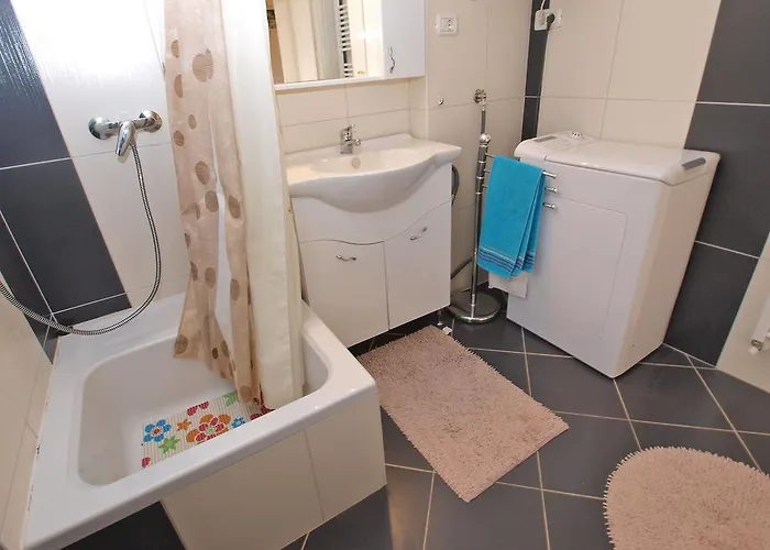 Apartman Ivanka 1056 Pula