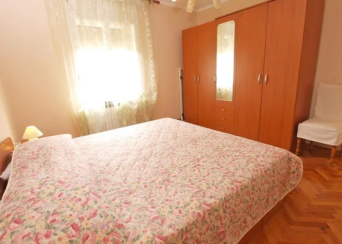 Apartman Ivanka 1056 Pula